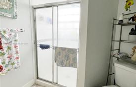 3-bedrooms apartments in condo 122 m² in Homestead, USA for $280,000
