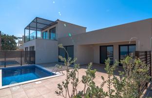 2-bedroom cottage 92 m² in Kalyves for 310,000 €