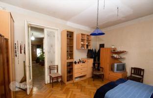2-bedroom apartment 140 m² in Vake-Saburtalo for $250,000