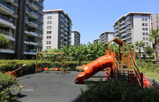 2-bedroom apartment 90 m² in Konyaalti for 26,388,000 TRY