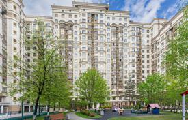 3-bedrooms apartment 100 m² in district Ramenki, Russia for 62,000 ₽ per week