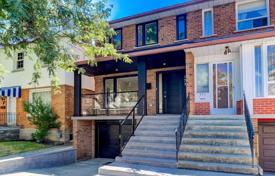 Terraced house – East York, Toronto, Ontario,  Canada for C$1,629,000