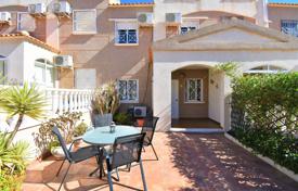 Two-storey furnished townhouse with sea views in Torrevieja, Alicante, Spain for 137,000 €