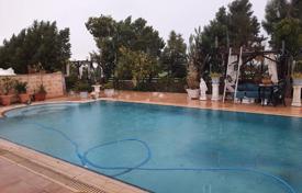 Α well maintained, detached country villa in Pervolia of Larnaca for 1,600,000 €