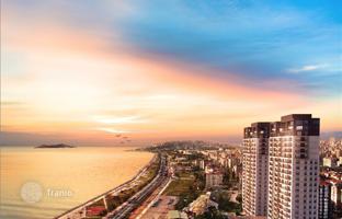 New residence with swimming pools and a green area on the first sea line, Istanbul, Turkey for From 20,620,000 TRY