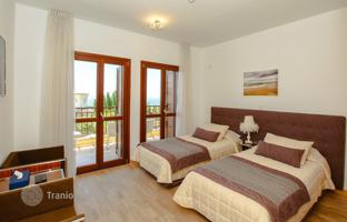 3-bedroom townhouse 215 m² in Aphrodite Hills for 1,300,000 €