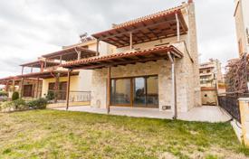 New villa with a sea view and a swimming pool in a residence with a private beach, Kassandra, Greece for 250,000 € New villa with a sea view and a swimming pool in a residence with a private beach, Kassandra, Greece for 250,000 €