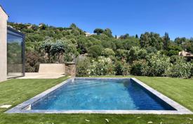 Villa – La Croix-Valmer, Côte d'Azur (French Riviera), France for 1,750,000 €