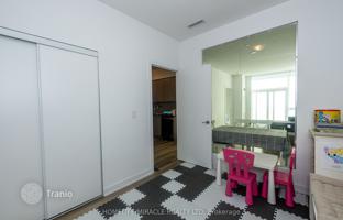 5-bedroom apartment in York for C$902,000