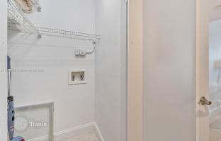 1-bedroom apartments in condo 80 m² in Lincoln Road for $600,000