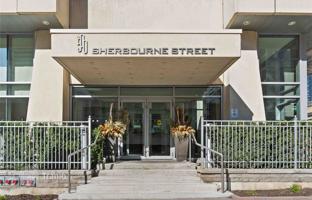 2-bedroom apartment in Sherbourne Street for C$869,000