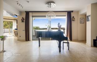 3-bedroom apartment 231 m² in Benahavis for 1,075,000 €