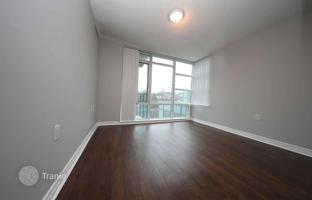 5-bedroom apartment in Bathurst Street for C$845,000