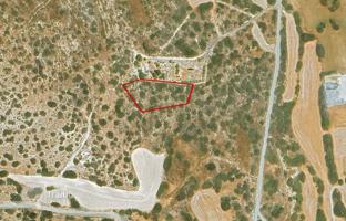 Land plot 2,007 m² in Pyrgos for 500,000 €