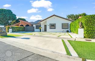 4-bedroom house 165 m² in West End for $669,000