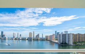 Modern flat with ocean views in a residence on the first line of the embankment, Aventura, Florida, USA for $1,231,000