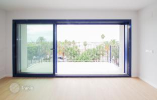 Four-bedroom renovated apartment just 20 m from the sea, Vilanova i la Geltru, Barcelona, Spain for 540,000 €
