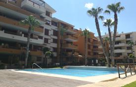 New apartment on the first line by the sea in Punta Prima, Torrevieja for 344,000 €