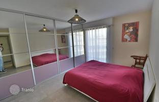 2-bedroom apartment in Juan-les-Pins for 699,000 €