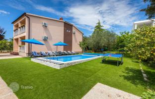 4-room house 200 m² in Fažana for 880,000 €