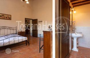 9-bedroom villa 450 m² in Pienza for 1,600,000 €