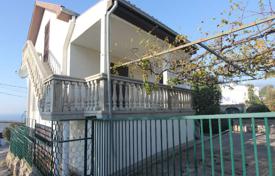 Furnished house with a parking, Utjeha, Montenegro for 190,000 €