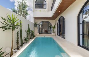3-bedroom villa 227 m² in South Kuta for $346,000