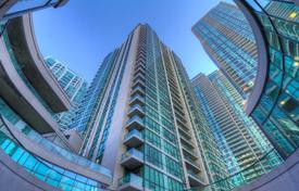 Apartment – Yonge Street, Toronto, Ontario,  Canada for C$763,000