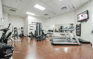 1-bedroom apartment in Etobicoke for C$786,000