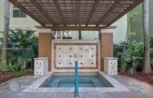 1-bedroom apartments in condo 68 m² in Hollywood for $280,000