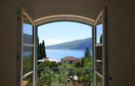 Villa – Baosici, Herceg-Novi, Montenegro for 1,550,000 €