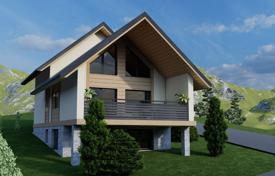 House, shell construction, in a beautiful neighbourhood Video: Youtube go for ”Kuca Zlatibor Gajevi okolina“ for 169,000 €