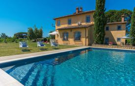 Beautiful villa with a pool and a vineyard, Monte San Savino, Italy for 1,950,000 €