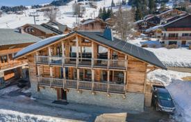 CHALET 8 ROOMS — SKI IN SKI OUT for 2,190,000 €