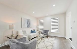 11-bedroom house in Scarborough for C$1,450,000