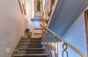 4-bedroom villa 496 m² in Casciana Terme for 750,000 €