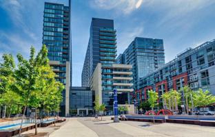 5-bedroom apartment in Lisgar Street for C$897,000