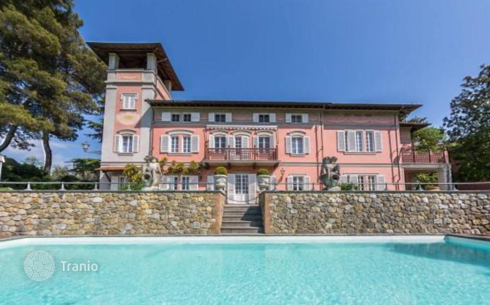 Villa for sale in Pisa, Italy — listing 1794690