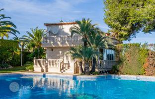Two-storey villa with a garden, a spa, a pool and an additional plot, Javea, Spain for 1,300,000 €