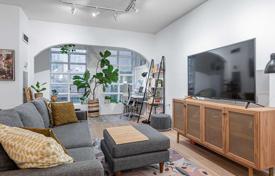 Apartment – Grenville Street, Old Toronto, Toronto,  Ontario,   Canada for C$630,000