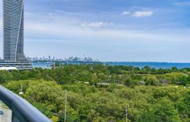 Apartment – Lake Shore Boulevard West, Etobicoke, Toronto,  Ontario,   Canada for C$747,000