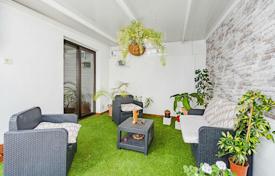 Two-bedroom sunny apartment in Guia de Isora, Tenerife, Spain for 190,000 €