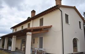 Three-storey villa with a large plot of land in San Miniato, Tuscany, Italy for 850,000 €