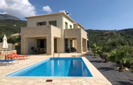 Three-storey villa with a swimming pool, a lush garden and beautiful views in Kardamyli, Peloponnese, Greece for 570,000 €