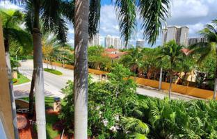 2-bedroom apartments in condo 134 m² in Aventura for $492,000
