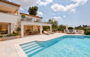 4-bedroom villa in Antibes for 1,750,000 €