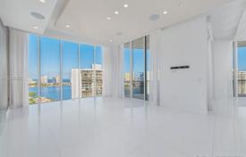 Exquisite five-room penthouse with ocean views in Aventura, Florida, USA for 3,457,000 €