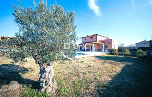 3-bedroom house 149 m² in Vodnjan for 495,000 €