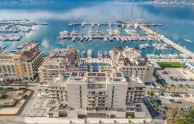 2 bedroom apartment in Regent Pool Club Residence phase III-Elena for 1,628,000 €