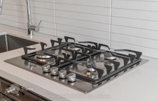 5-bedroom apartment in Richmond Street West for C$893,000
